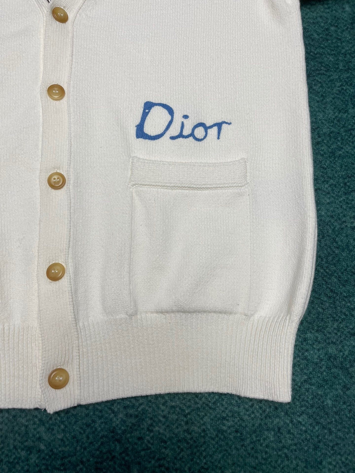 SCRIPT BACK PRINT KNIT SWEATER