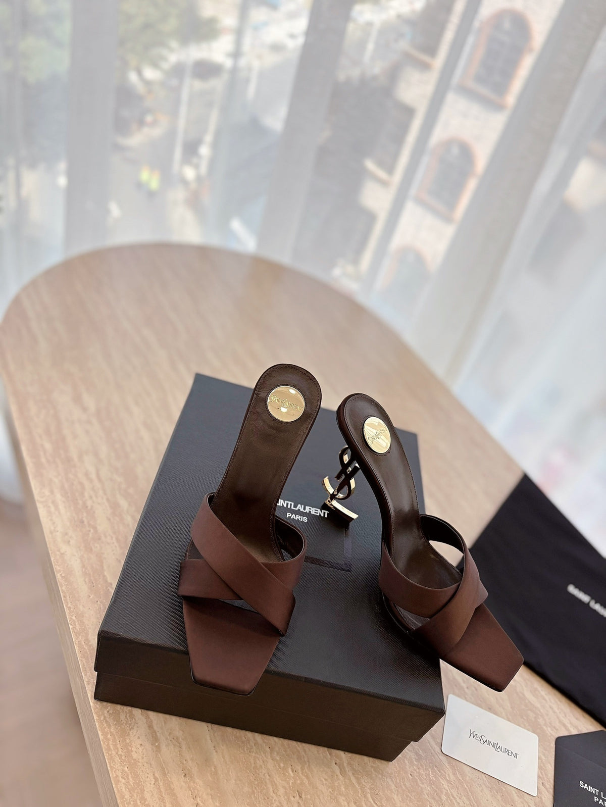 BROWN MINIMAL HEEL SANDALS