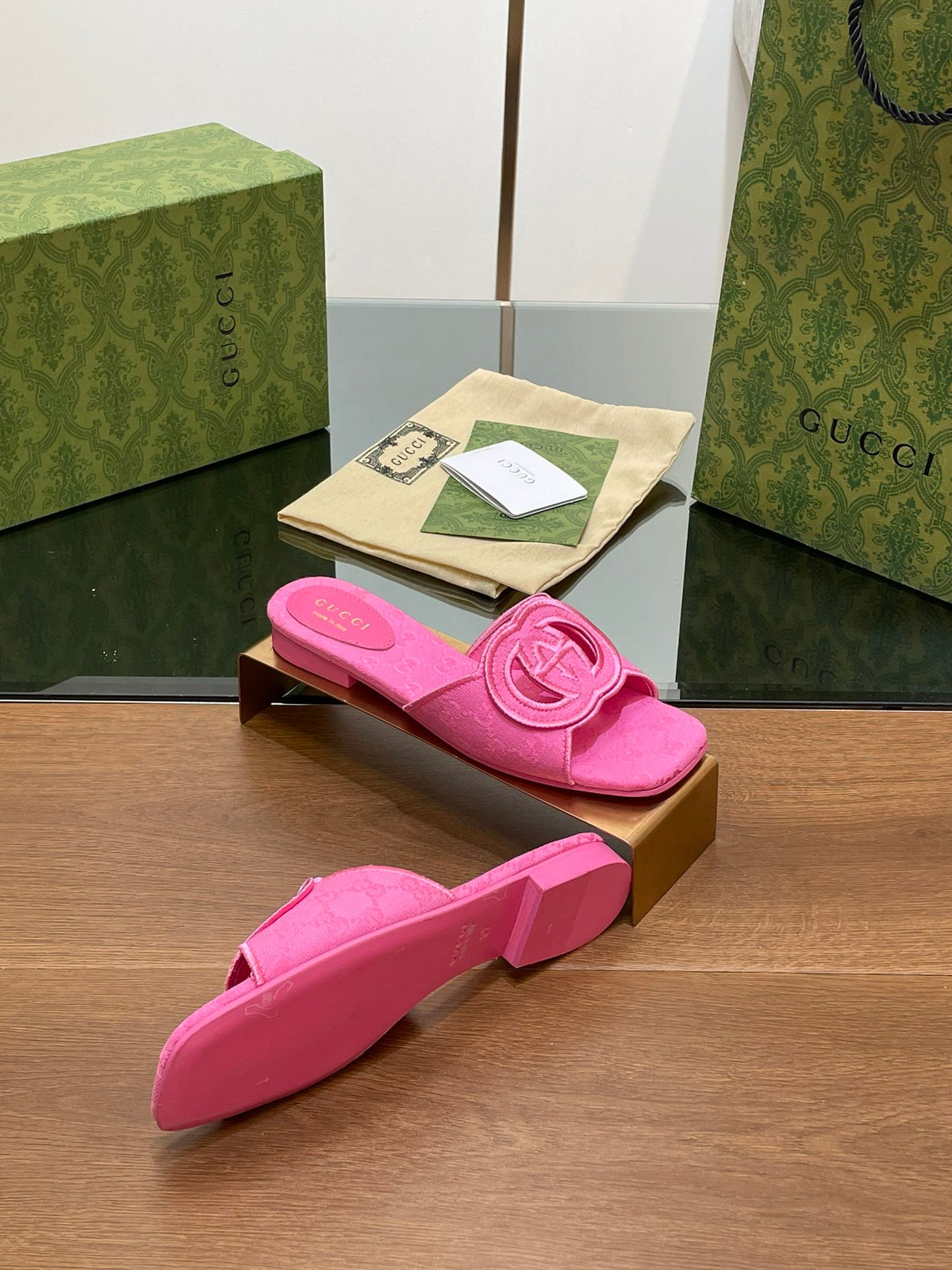 PINK EMBOSSED LOGO SLIDES