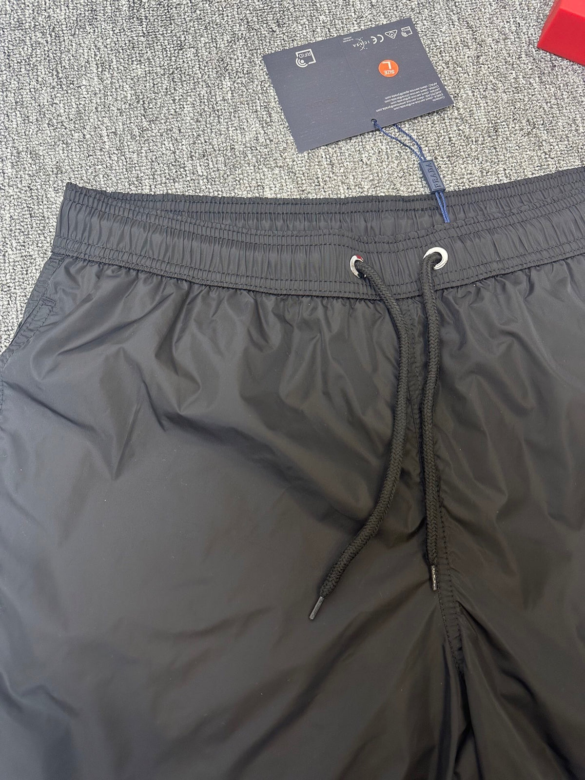 MINIMAL SWIM SHORTS – CLASSIC BLACK