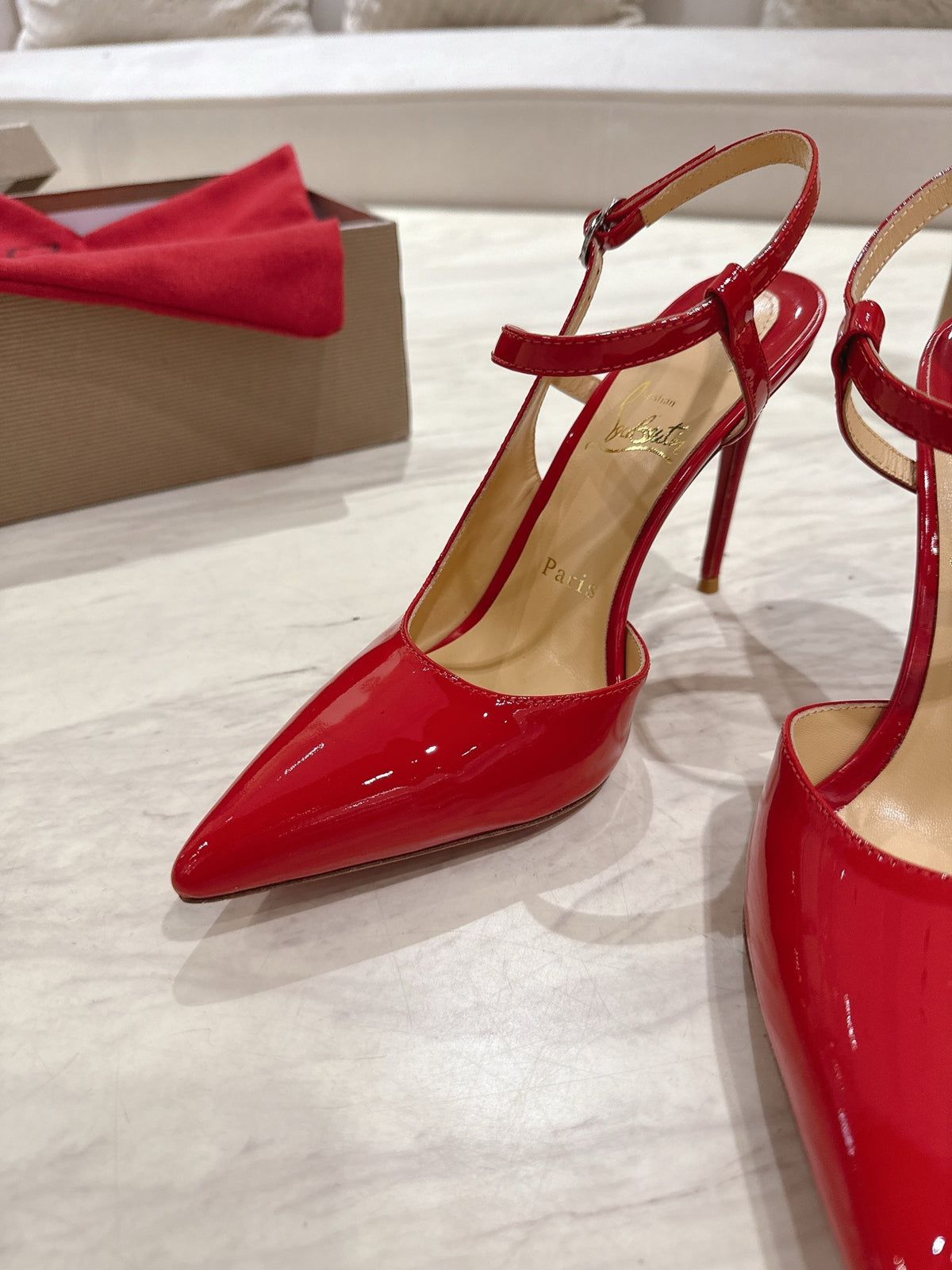 RED PATENT ANKLE-STRAP POINTED HEELS