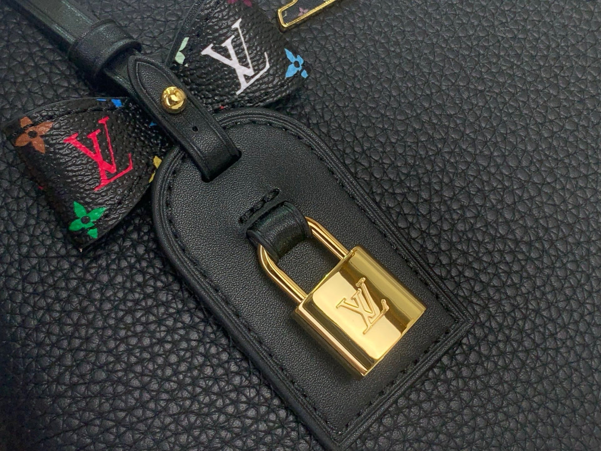 ELEGANTE STATEMENT-TASCHE MIT HEBEL 