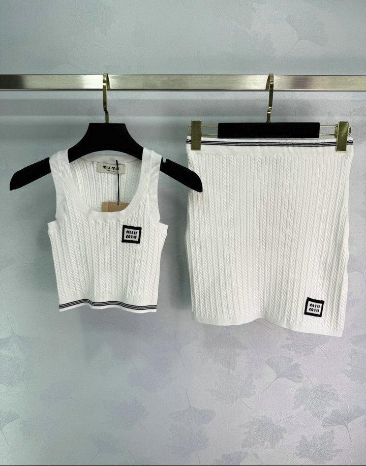RIBBED KNIT TWO-PIECE SET
