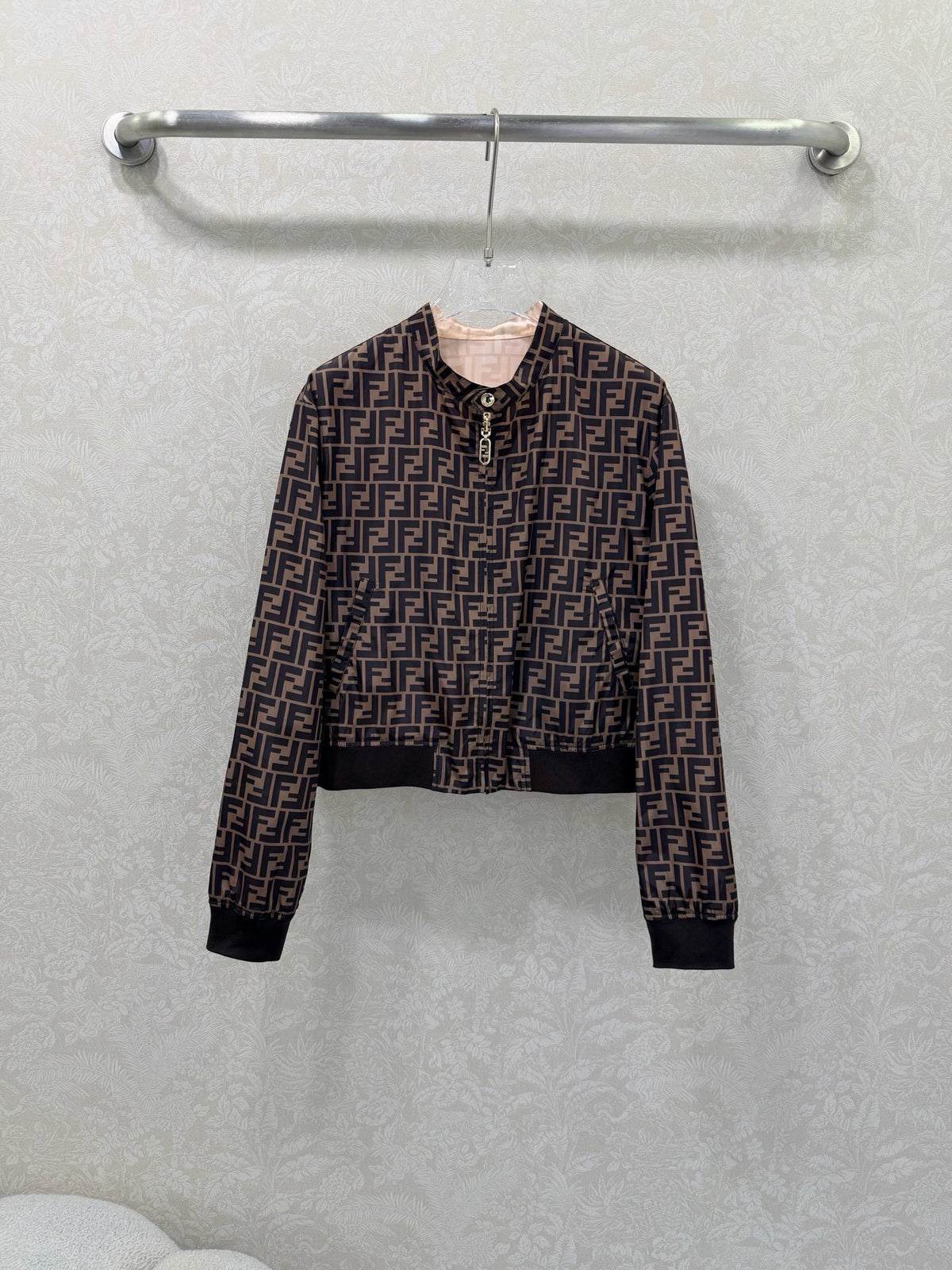 PATTERN ZIP JACKET