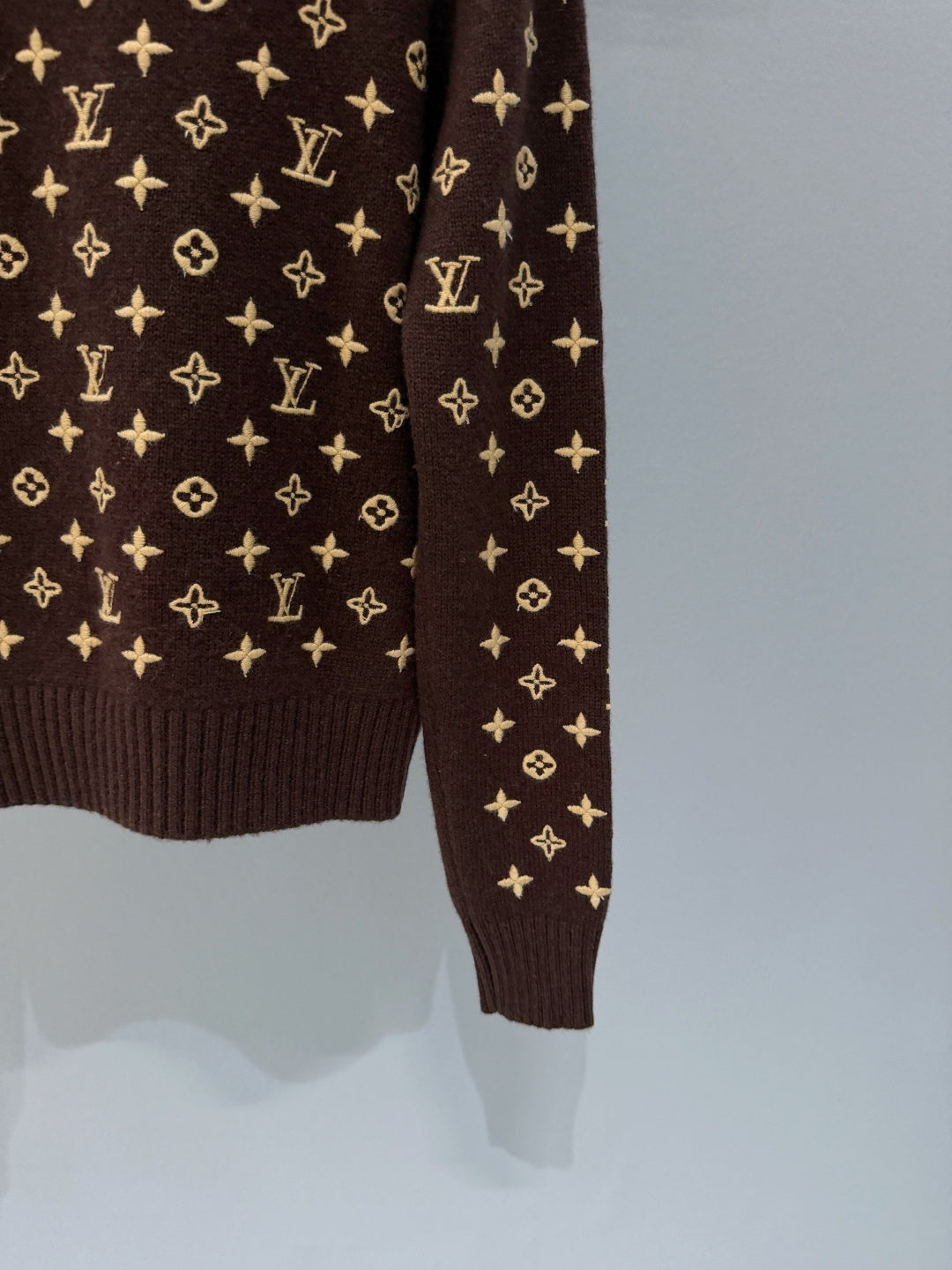 MONOGRAM KNIT CREWNECK SWEATER
