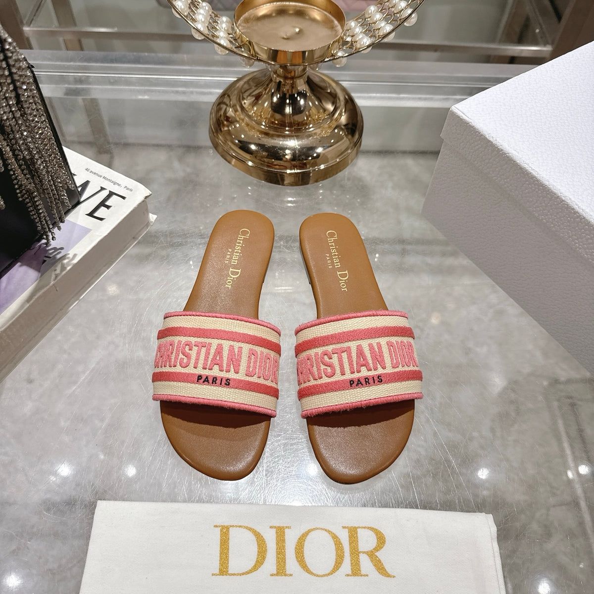 LOGO JACQUARD FLAT SLIDES – PINK & TAN