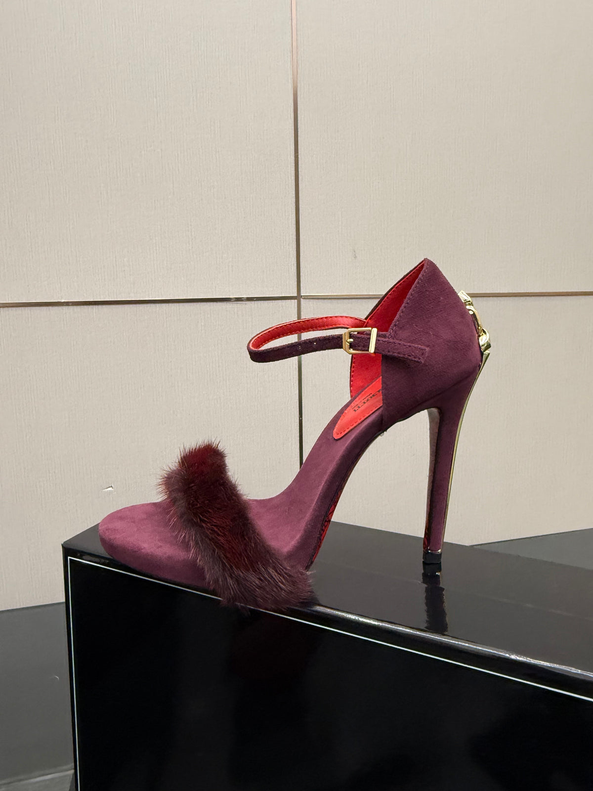 SUEDE FUR-TRIM STILETTO SANDALS – PLUM WINE EDITION