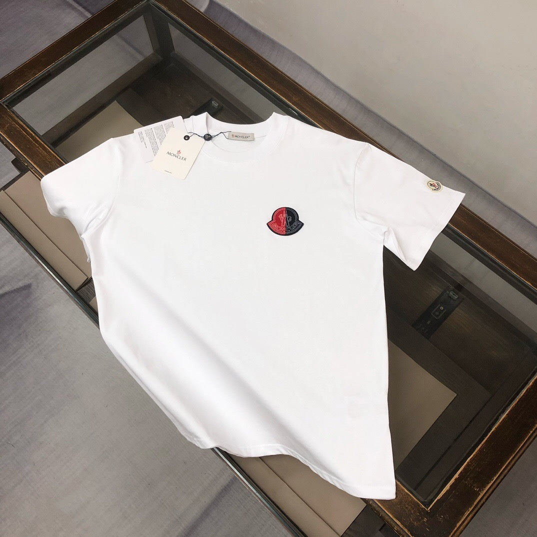 CLASSIC LOGO PATCH CREW NECK T-SHIRT