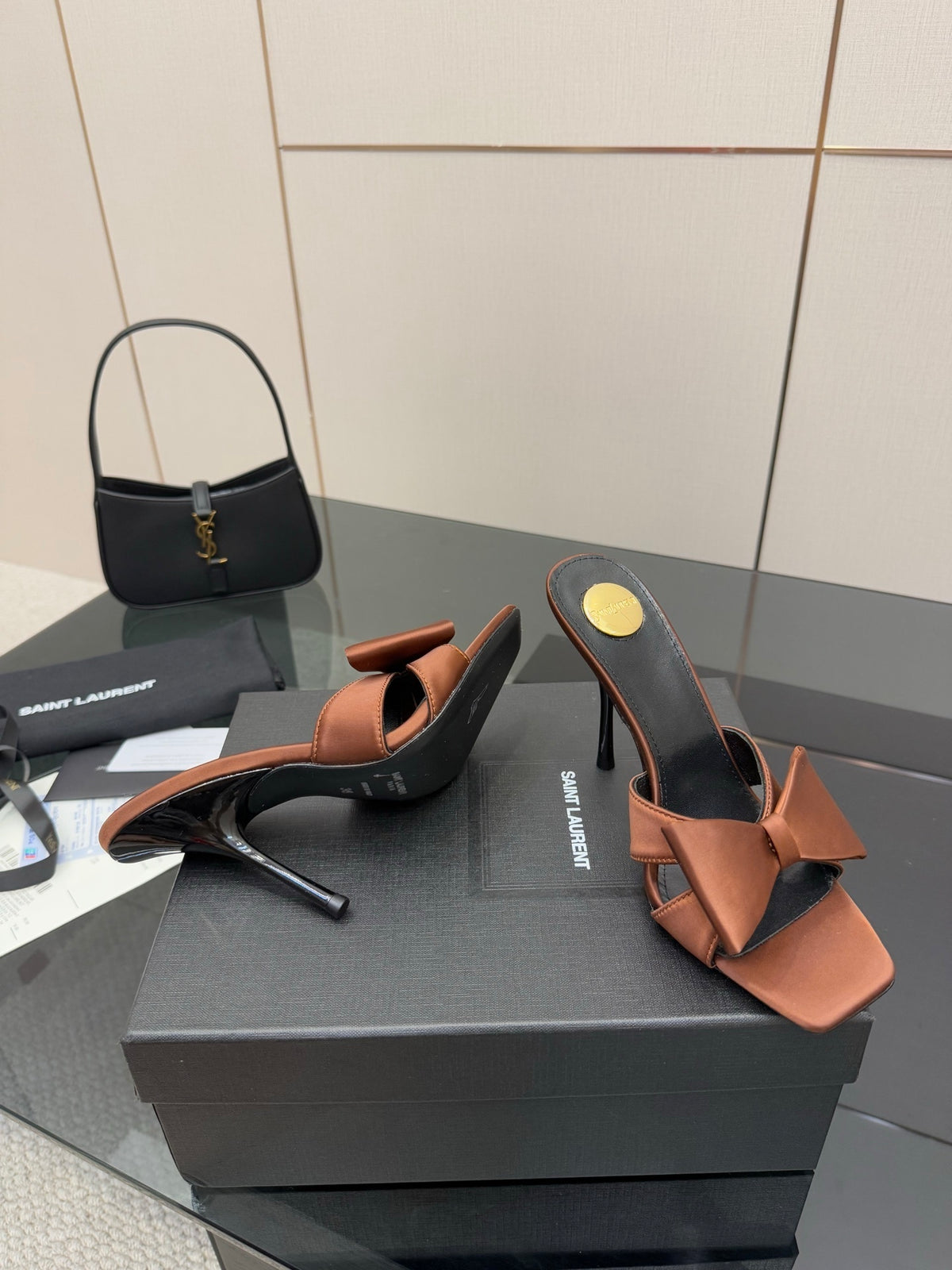 BROWN BOW DETAIL MULE HEELS